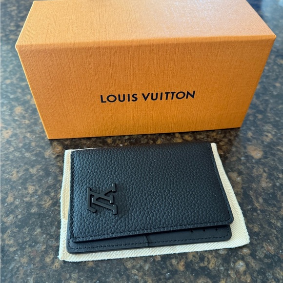 COPY - Louis Vuitton Black Key Card Holder Premium Leather - Picture 1 of 6